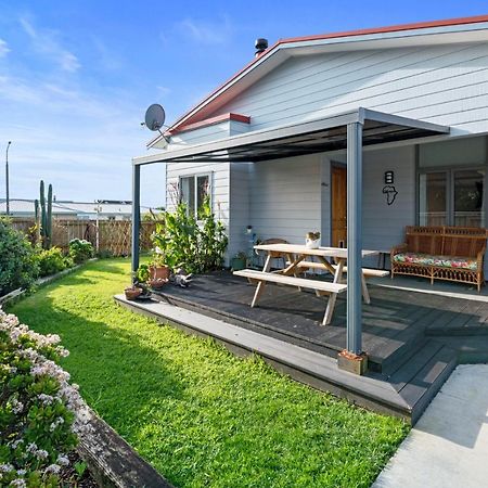 Ekhaya - New Plymouth Holiday Home 외부 사진